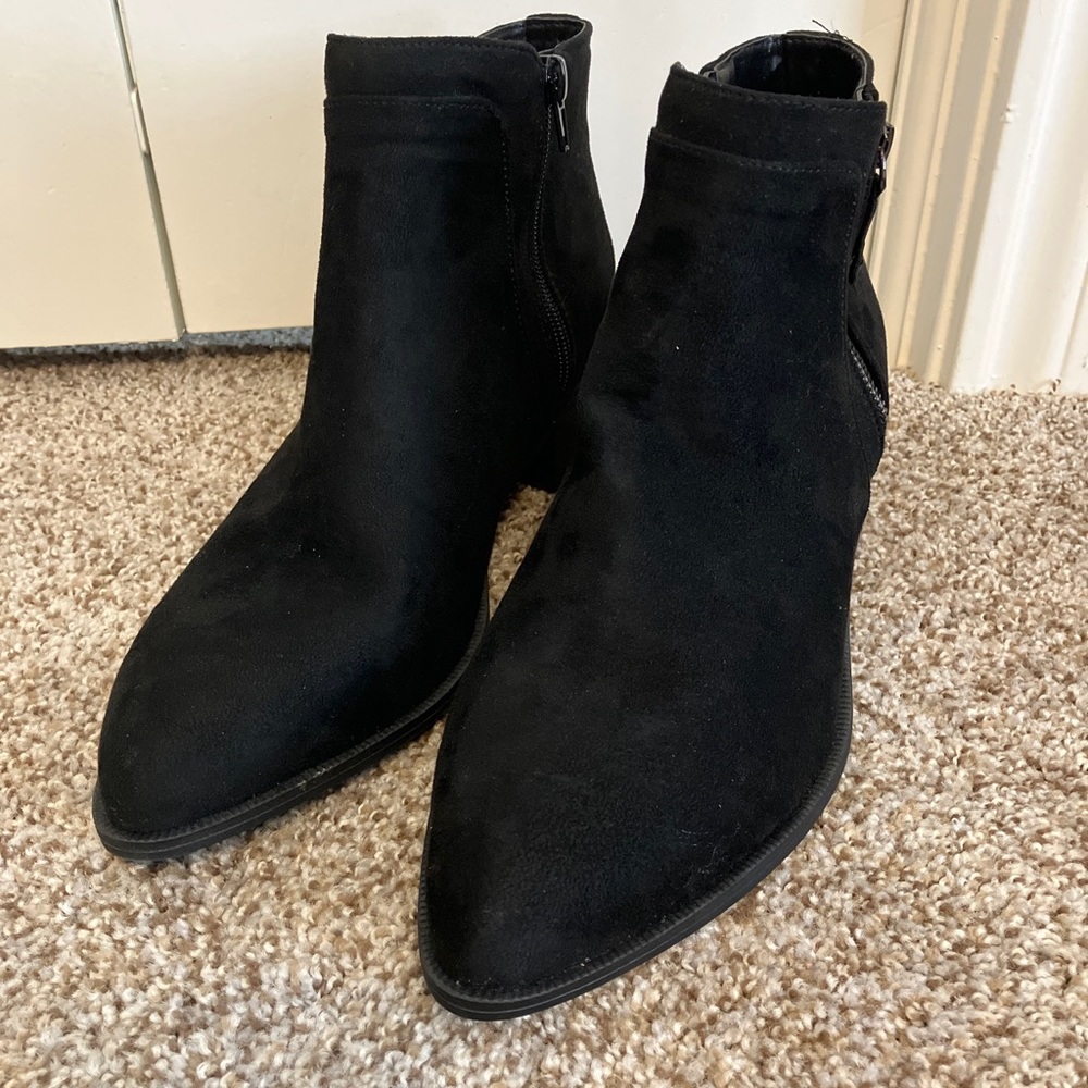 Anne Klein Ankle Boots sz 8.5